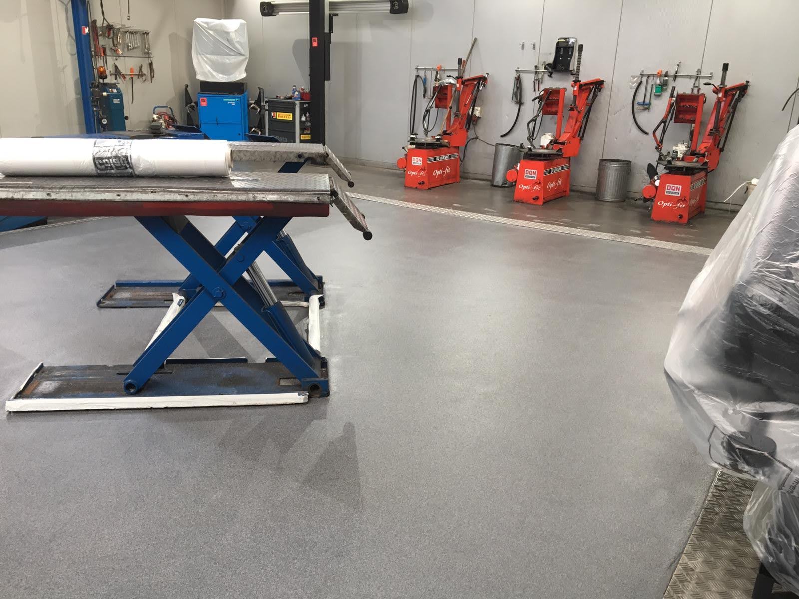 PMMAvloersysteem antislip Diamond Flooring antislip vloeren
