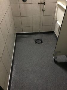 Vloer sanitaire ruimte