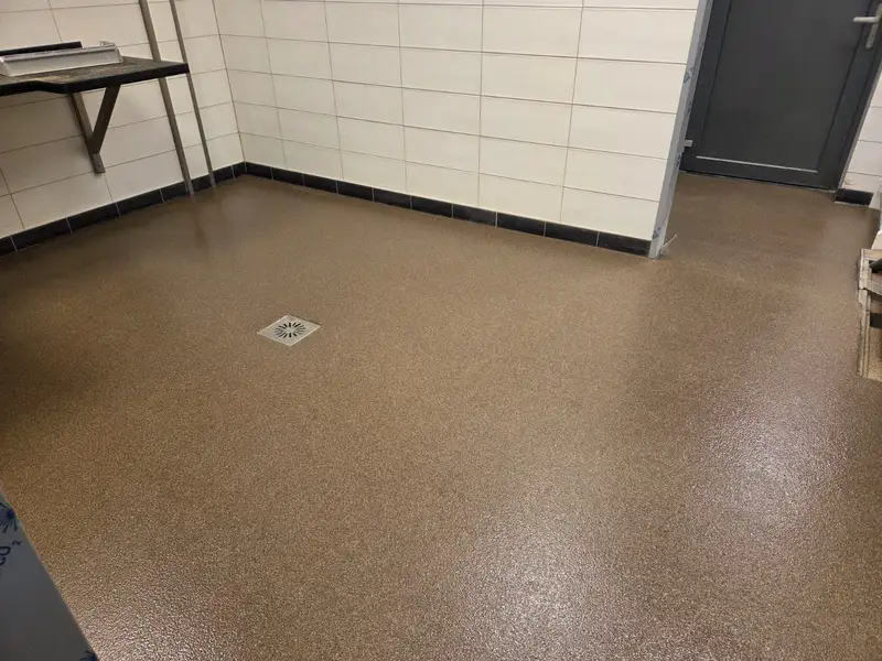 PMMA-vloersysteem voedselverwerkend bedrijf (slagerijvloer) Rosmalen